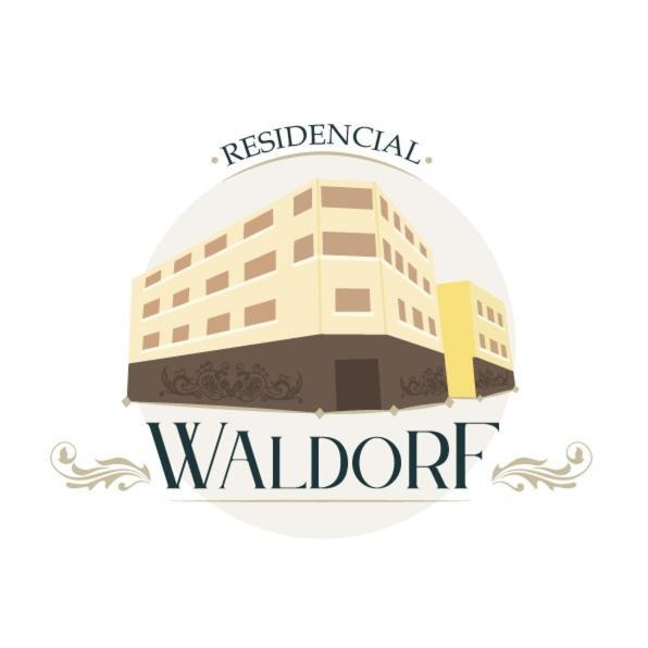 Residencial Waldorf Bed and Breakfast Lima Buitenkant foto